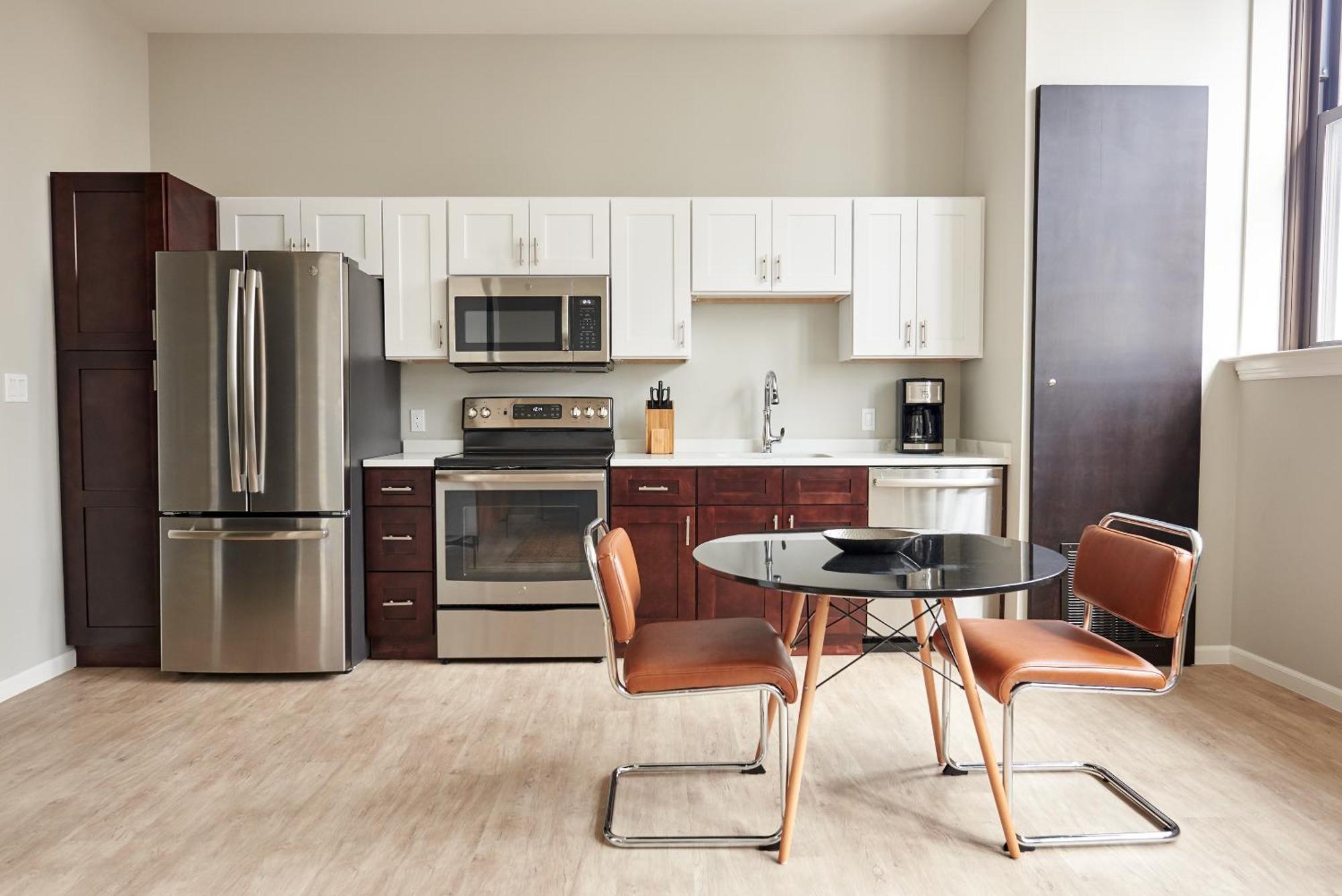 Kasa Cadillac Square Detroit Room photo